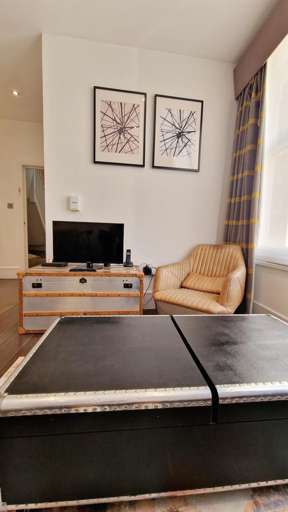 Clockwork London Flats Apartment Exterior photo
